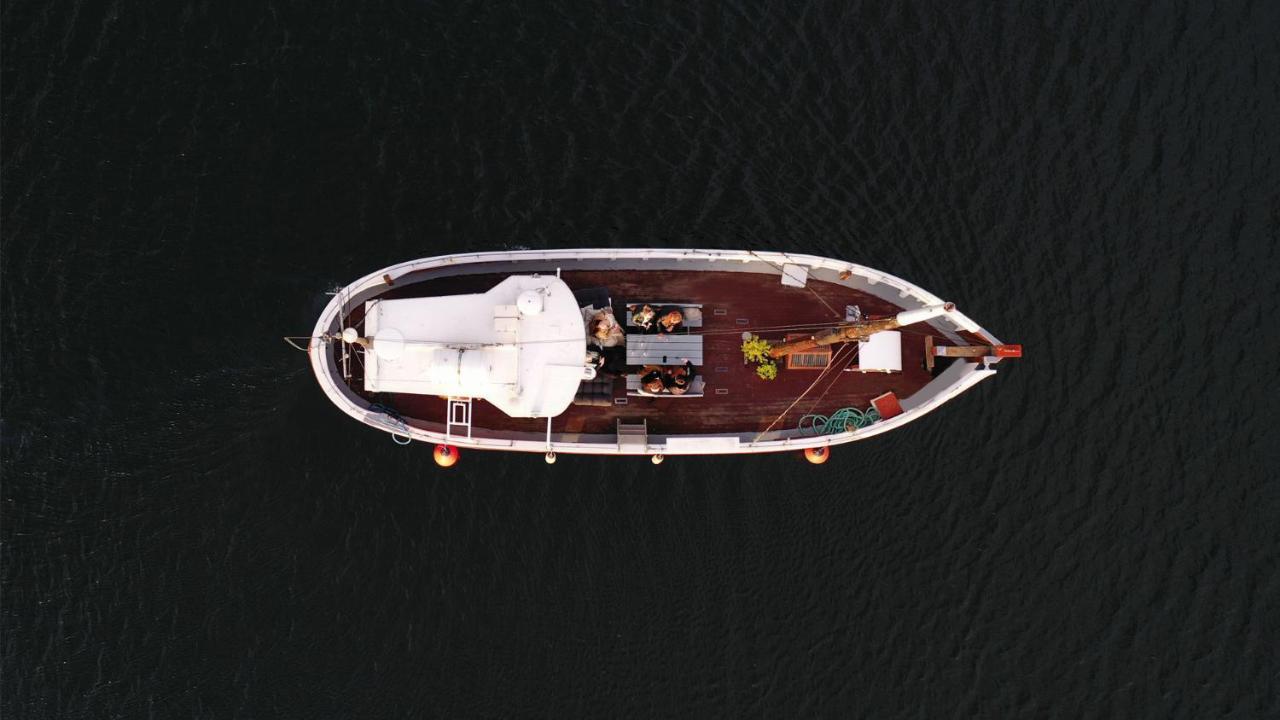 Varra Water - Unique Boat Accomodation - Bornholm 넥소 외부 사진